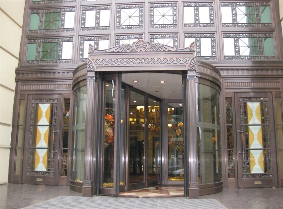 銅門設(shè)計(jì)：體現(xiàn)并映射銅文化之內(nèi)涵！(圖1)